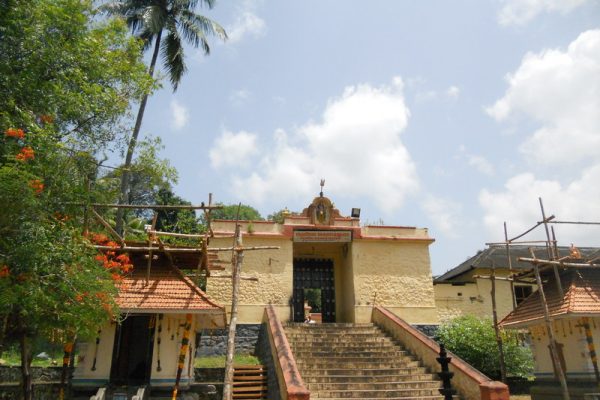 Entrance of Achankovil Sree Dharmasastha Temple